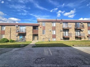 16112 Maple Park Dr APT 23, Maple Heights, OH