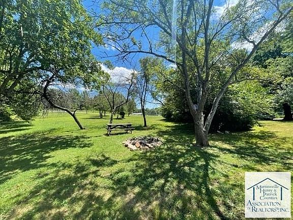 5th image of 1062 Sunnybrook Cir