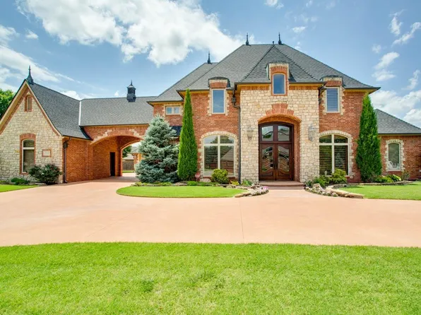 3112 Falcon Crst, Enid, OK 73703