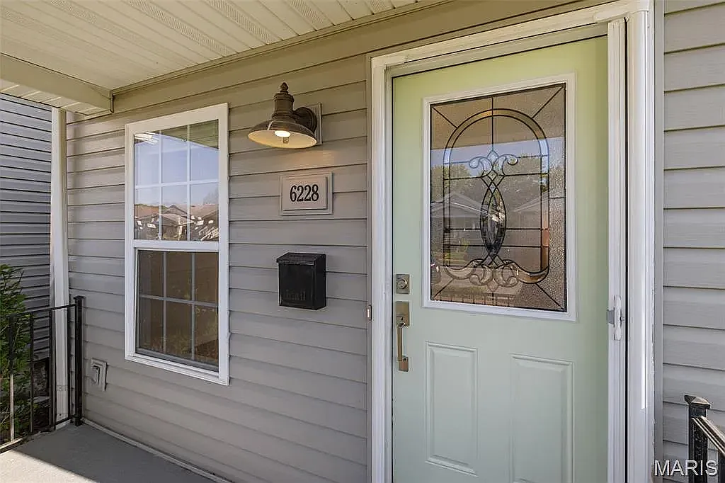 2 bed, 733 sqft, $1,450 — Photo 3