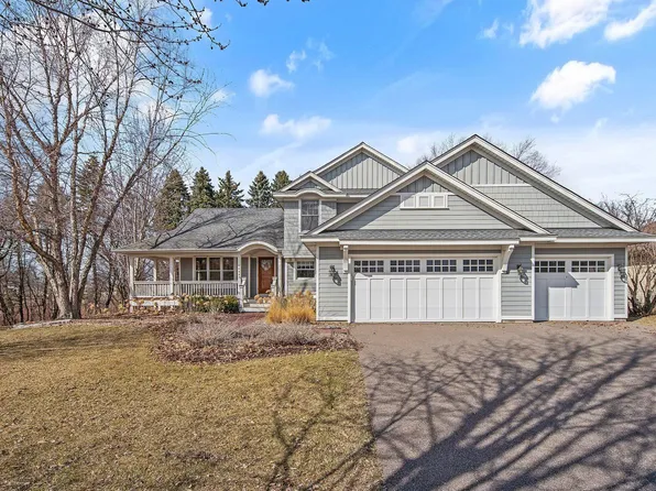 1686 Lakeland Cir, Centerville, MN 55038
