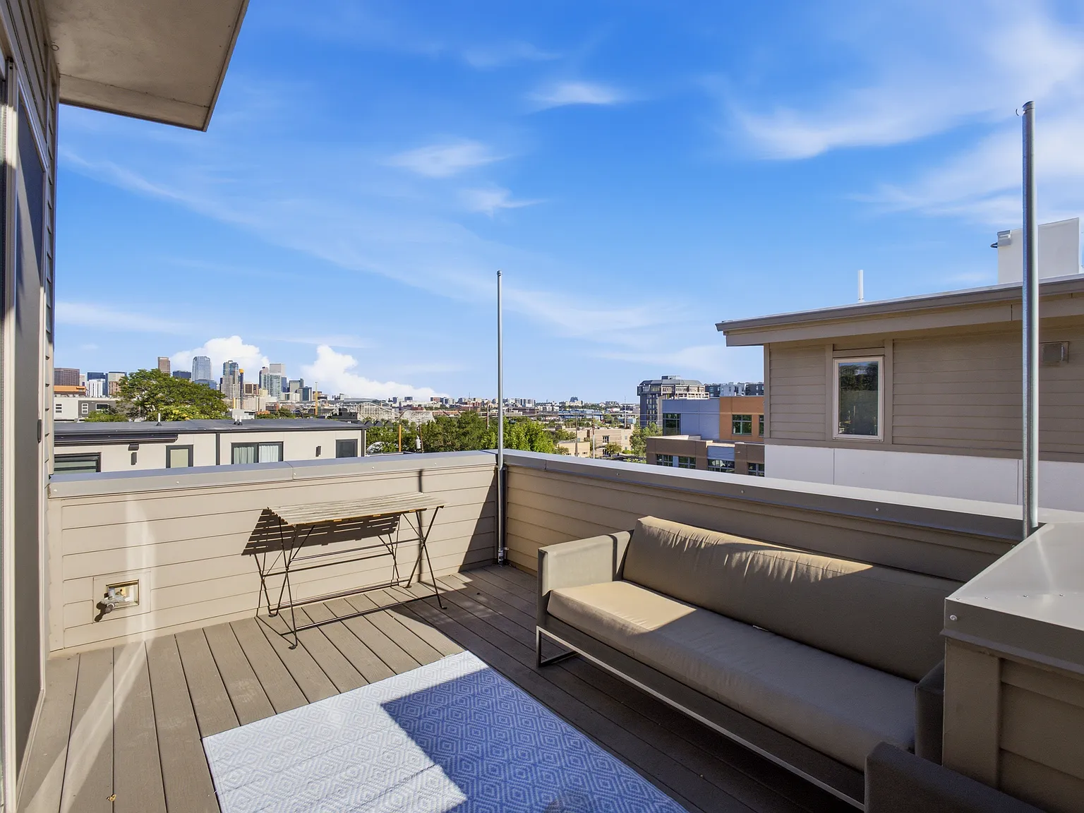2114 N Decatur St — Photo 3