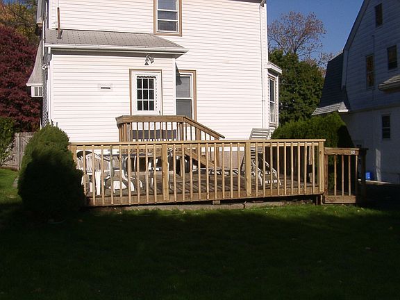 Deck & Yard