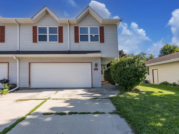 1426 Sunnydale CIRCLE, West Bend, WI 53090
