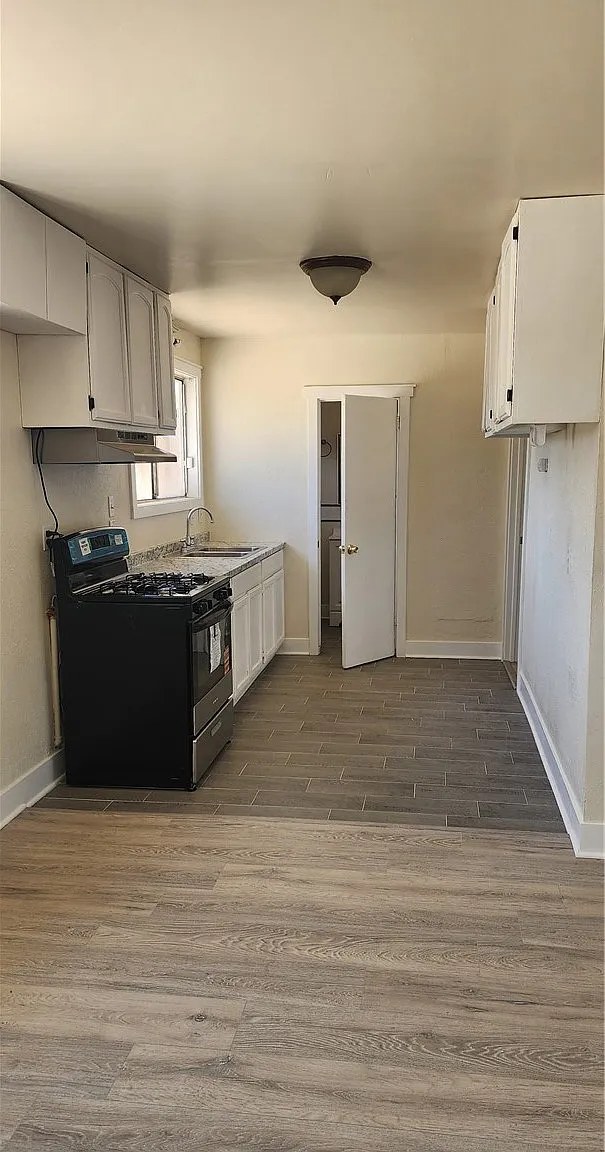 1 bed, 800 sqft, $1,000 — Photo 4