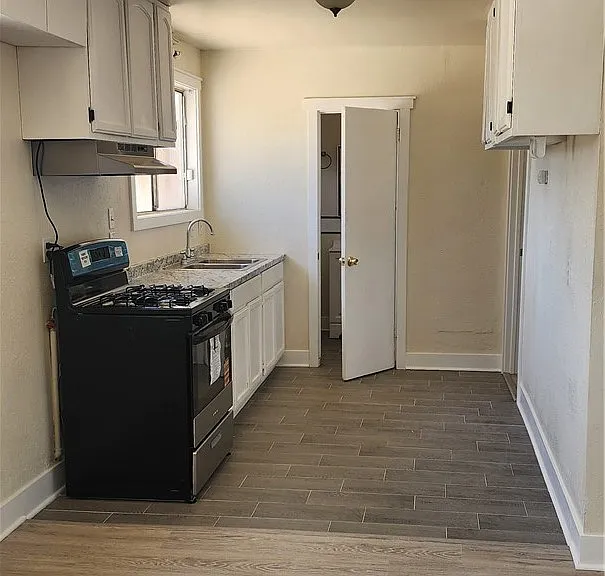 6963 Tamarisk Ave #B — Photo 4