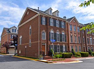 7981 Vigne Ct, Vienna, VA 22182