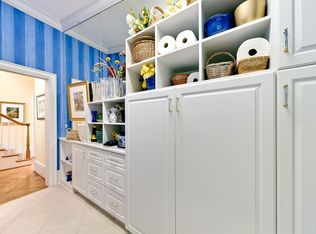 1500 Queens Rd, Charlotte, NC 28207