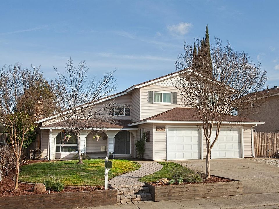 1st image of 7077 Canelo Hills Dr
