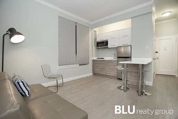 Sold by BLU Real Estate | media 2