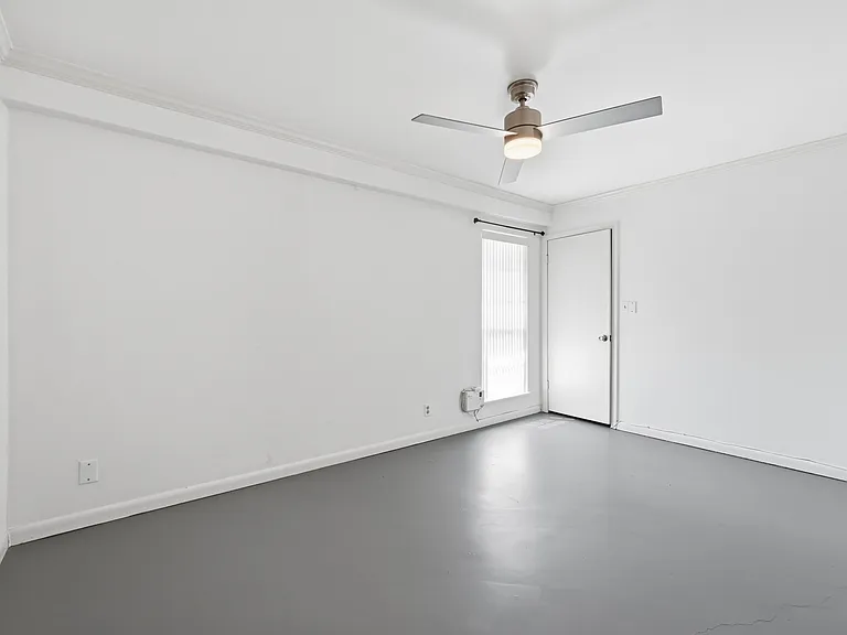 2712 Saint Edwards Cir #A — Photo 16