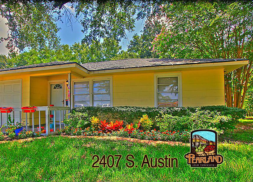 1st image of 2407 S Austin Ave
