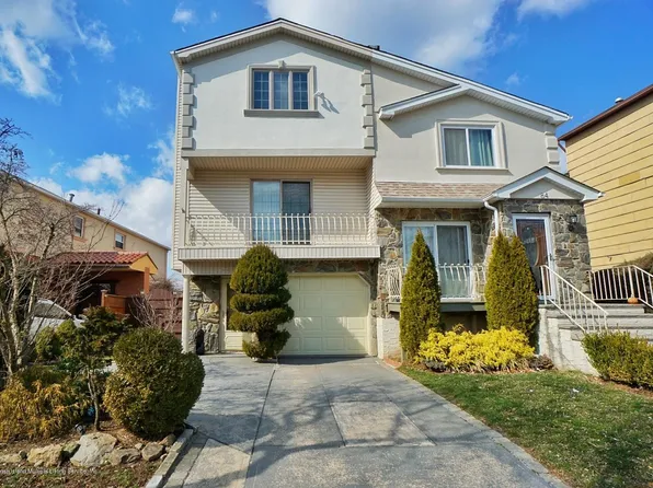 86 Bogota St, Staten Island, NY 10314
