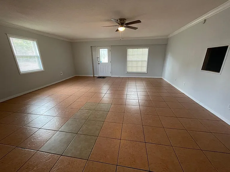 2801 Avenue U NW — Photo 23