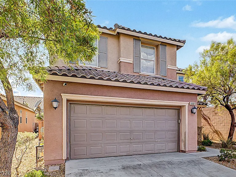 10907 Castle Fountain St — Photo 4