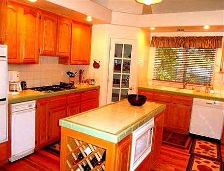 3rd image of 28910 Mohawk Dr