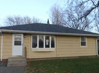 7509 4th St NE, Fridley, MN 55432
