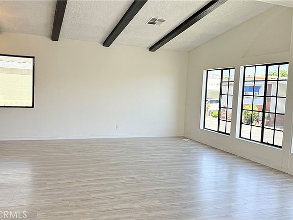 4th image of 530 W Devonshire Ave Space 65