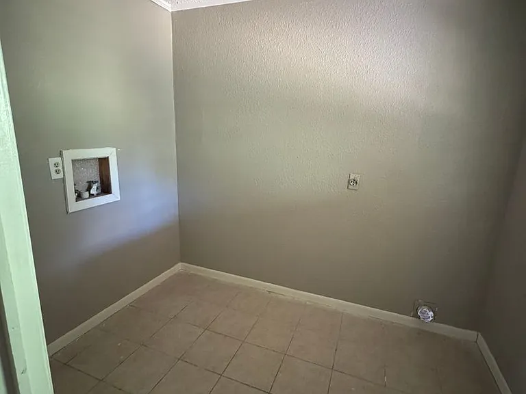 2608 W 8th Ave — Photo 7