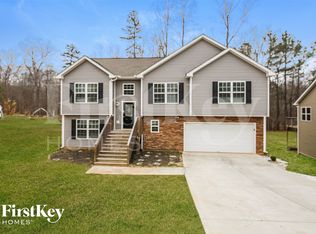 3395 Silver Ridge Dr, Gainesville, GA 30507