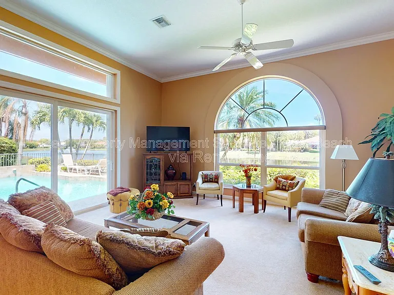 71 Cayman Pl — Photo 17