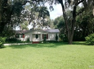 199 E Cowpen Lake Rd, Hawthorne, FL 32640