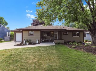 5828 Beard Ave S, Edina, MN 55410