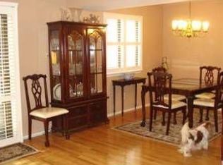 404 Curtis Ct, Chesterbrook, PA 19087