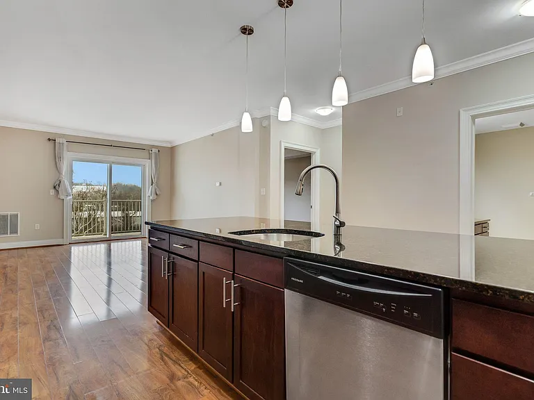 6301 Edsall Rd #521 — Photo 8