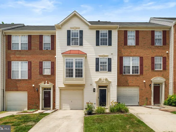 4004 Meadow Trail Ln, Hyattsville, MD 20784