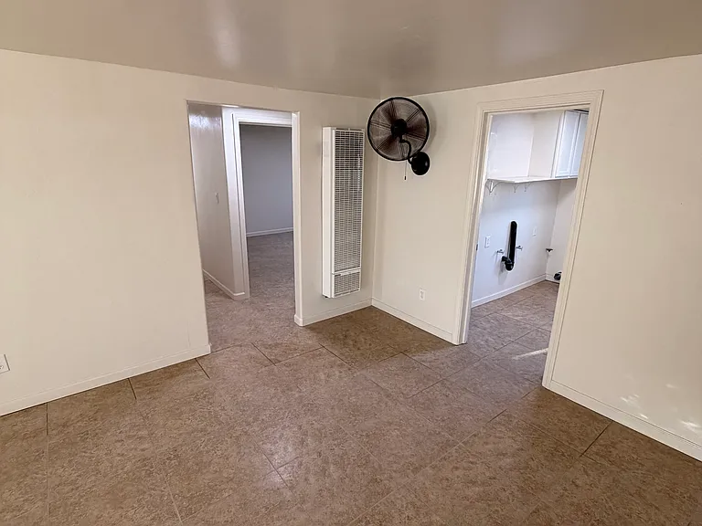 6010 Norris Rd — Photo 5