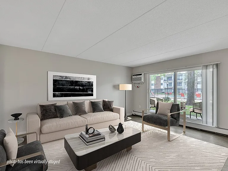 Olympik Village Apartments — Photo 10