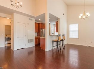 1108 Meadow Brook Ct, Whippany, NJ 07981