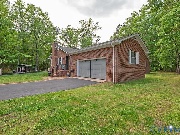3rd image of 12253 Cedar Ln