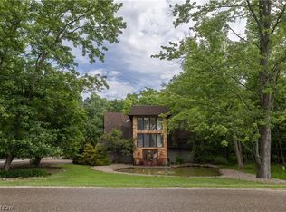 265 Schneiders Crossing Rd NW, Dover, OH 44622