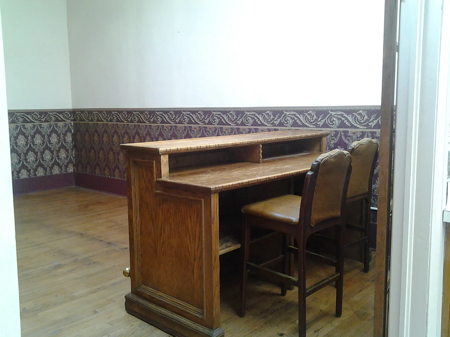 2 bed, 1200 sqft, $1,250 — Photo 3