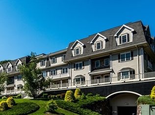 255 Winter St Unit 306, Waltham, MA 02451