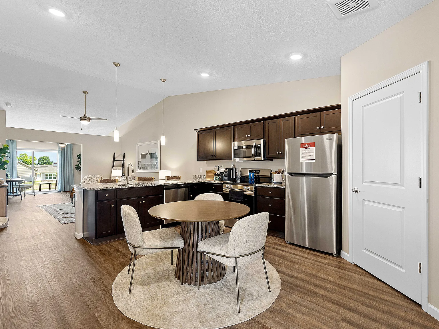 Redwood Miamisburg — Photo 4
