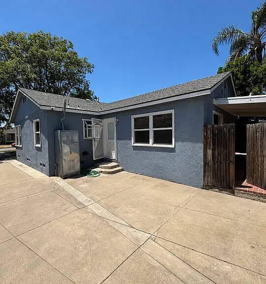417 N Citrus St — Photo 31
