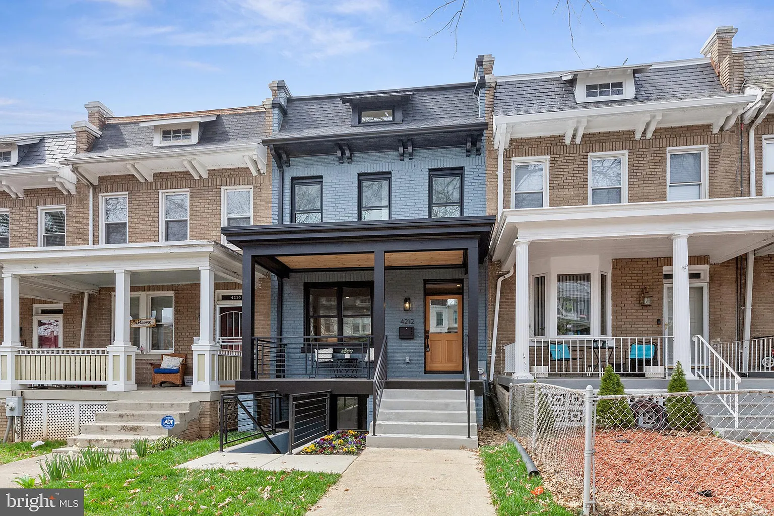 4212 3rd St NW photo 1