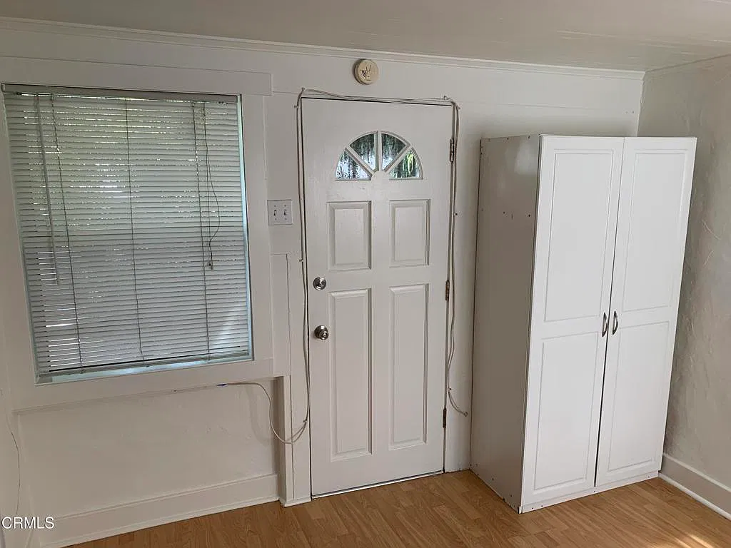 Studio, 1.0 bath, 400 sqft, $1,400 — Photo 3