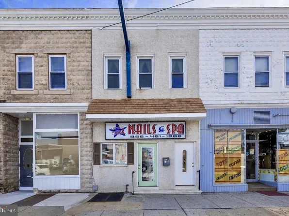 117 S Pavilion Ave, Riverside, NJ 08075