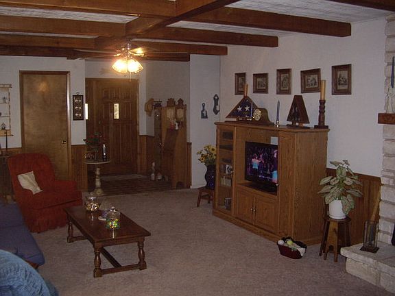5th image of 219 W Driftwood Dr