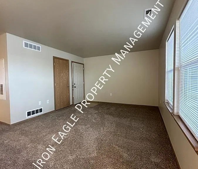 1805 E Overland Rd #1024 — Photo 3