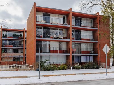446 Hoodridge Dr APT 110, Pittsburgh, PA, 15234
