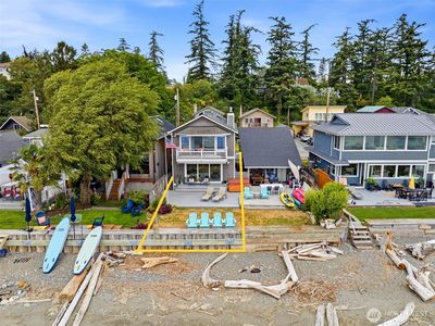 868 Juniper Pointe Lane, Camano Island, WA, 98282