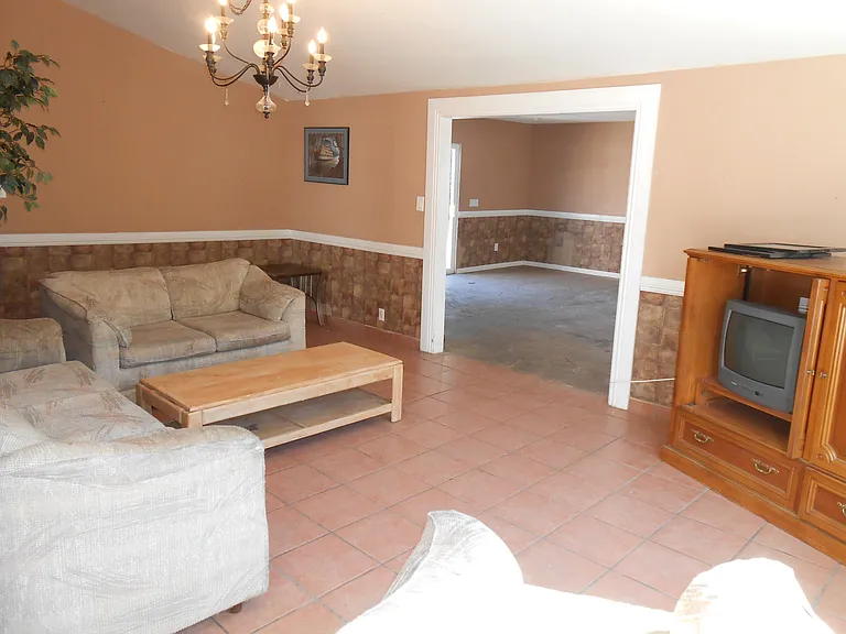 1468 Planet Rd — Photo 4