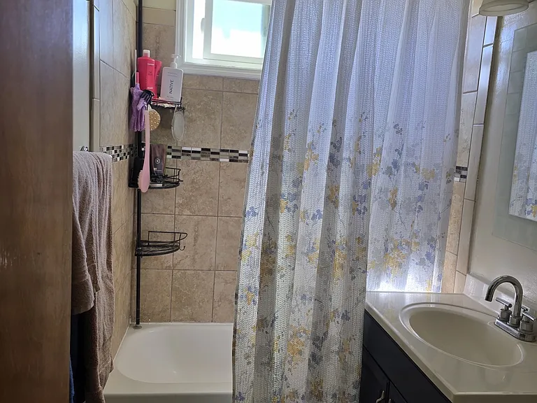 Daines Dr — Photo 14