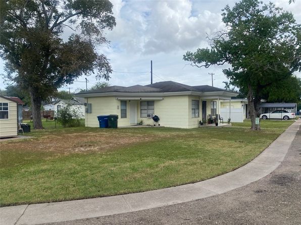 2600 Countiss Dr, Corpus Christi, TX 78410