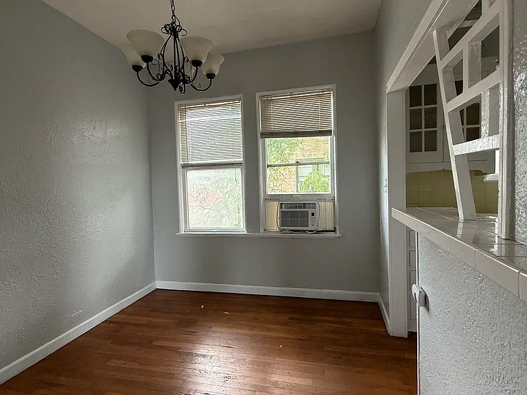 326 W Huisache Ave #11 — Photo 9
